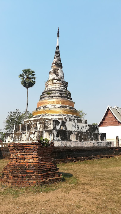 วัดพระฝาง Wat Phafang