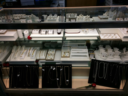 Pawn Shop «Uptown Pawn», reviews and photos, 301 W Lake St, Minneapolis, MN 55408, USA