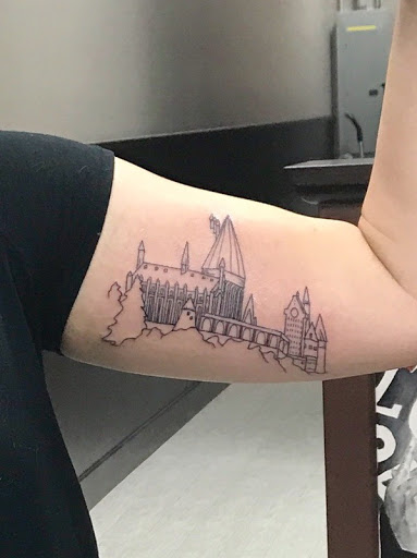 Tattoo Shop «American Pride Tattoos Rochester Hills», reviews and photos, 1284 Walton Blvd, Rochester Hills, MI 48307, USA