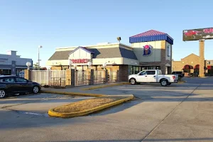 Braum's Ice Cream & Dairy Store image