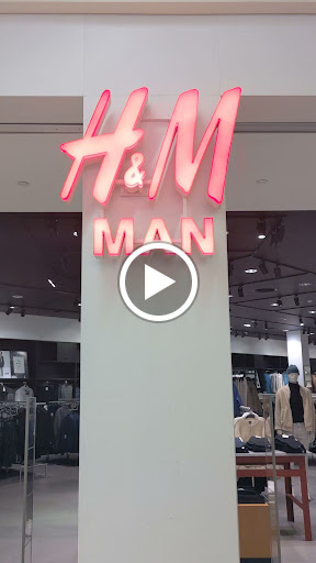 Clothing Store «H&M», reviews and photos, 397 E Sailer Dr, San Mateo, CA 94403, USA