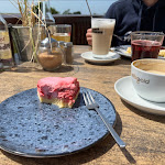 Photo n°1 de l'avis de Beachpenner. fait le 18/06/2022 à 12:08 sur le  MEERSATT - Café & Bar à Sankt Peter-Ording