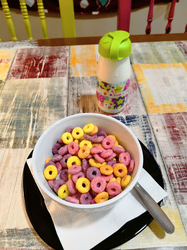 Comida y bebida