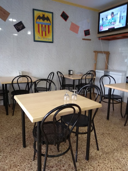 Bar Rest Dominguez - Av. de la Constitució, 1, 46117 Bétera, Valencia, Spain