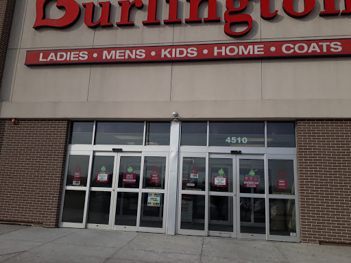 Clothing Store «Burlington Coat Factory», reviews and photos, 4500 S Damen Ave, Chicago, IL 60609, USA