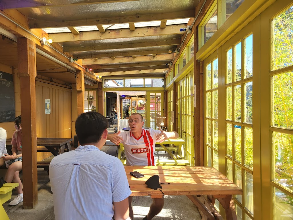 Bari Food Cart Pdx 97211