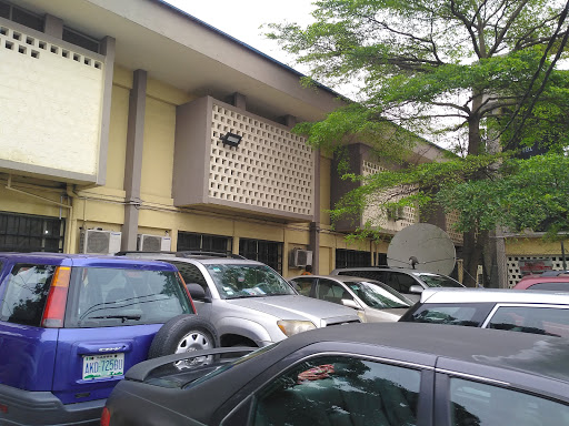 Randle General Hospital Surulere, Hakeem Habeeb Cl, Surulere, Lagos, Nigeria, Internist, state Lagos