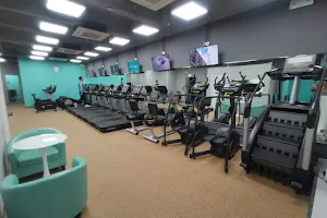 24/7 Fitness Tai Wai image