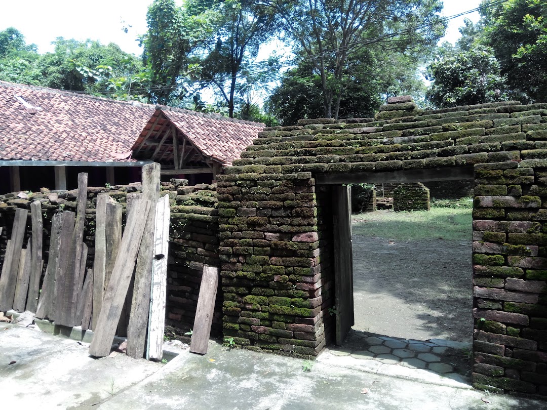 Makam Pangeran Lobana