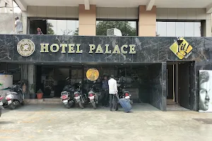 Hotel Palace image