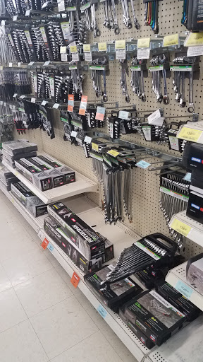 Tool Store «Harbor Freight Tools», reviews and photos, 9649 Lost Knife Rd, Gaithersburg, MD 20877, USA