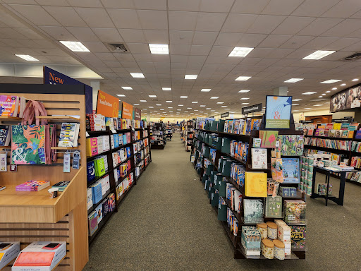 Book Store «Barnes & Noble», reviews and photos, 410 Peachtree Pkwy #252, Cumming, GA 30041, USA