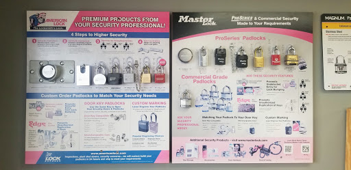 Locksmith «Berrys Lock Service», reviews and photos, 13126 W Frontage Rd, Grandview, MO 64030, USA