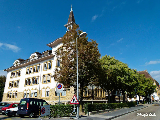 Rezensionen über Middle School Pestalozzi in Yverdon-les-Bains - Schule