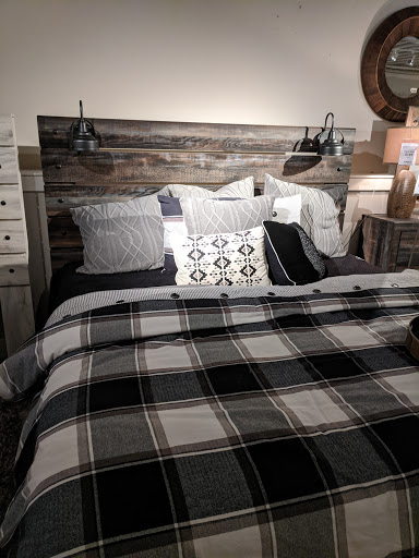 Furniture Store «Ashley HomeStore», reviews and photos, 7951 Winchester Rd, Memphis, TN 38125, USA