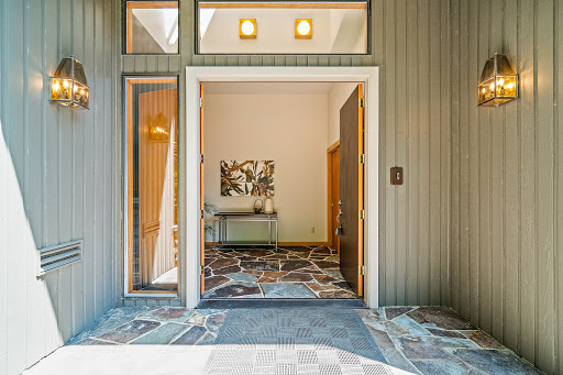 Real Estate Agency «Brian Harwood - Broker | Windermere Real Estate Northeast», reviews and photos, 11411 NE 124th St #110, Kirkland, WA 98034, USA