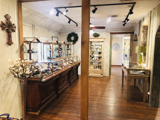 General Store «Camp Verde General Store», reviews and photos, 285 Camp Verde Rd E, Center Point, TX 78010, USA