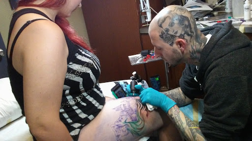 Tattoo Shop «Kings Avenue Tattoo», reviews and photos, 844 N Broadway, Massapequa, NY 11758, USA