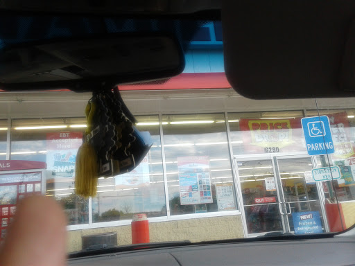 Dollar Store «FAMILY DOLLAR», reviews and photos, 6290 W 3rd St, Dayton, OH 45427, USA