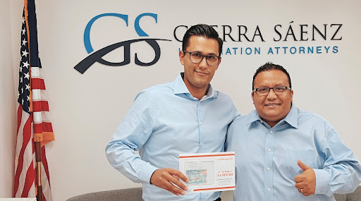 Immigration Attorney «Guerra Sáenz, PL», reviews and photos