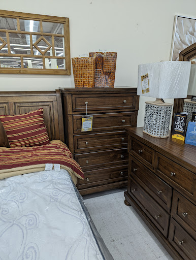 Furniture Store «Regency Furniture», reviews and photos, 8003 New Hampshire Ave, Hyattsville, MD 20783, USA