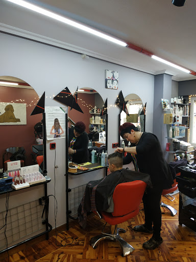 Peluquería ESFINGE en Lerma, Burgos