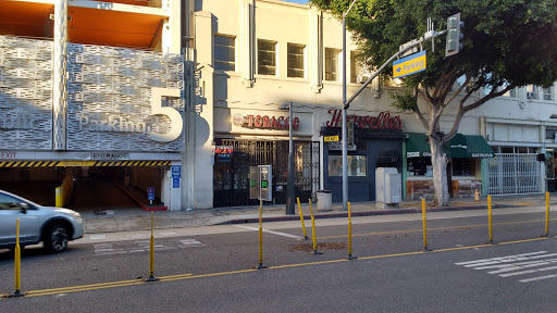 Tobacco Shop «Santa Monica Tobacco», reviews and photos, 1434 4th St, Santa Monica, CA 90401, USA