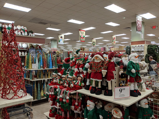 Home Goods Store «Christmas Tree Shops», reviews and photos, 100 Trotters Way, Freehold, NJ 07728, USA