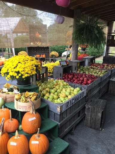 Produce Market «Richards Fruit Market», reviews and photos, 6410 Middle Rd, Middletown, VA 22645, USA
