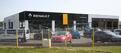 Renault Pineuilh à Pineuilh