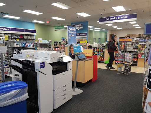 Print Shop «FedEx Office Print & Ship Center», reviews and photos, 1344 Town Centre Dr, Eagan, MN 55123, USA