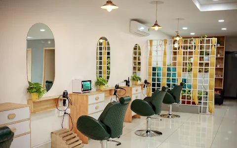 Concept3 Salon And Makeover Studio, Kazhakuttam image