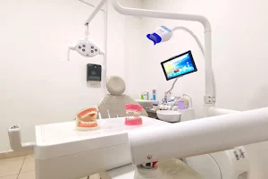 Grupo Dental image