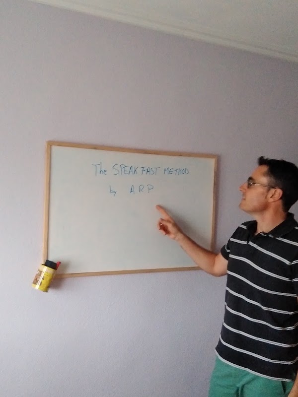 Adrian Rodriguez Palmer - Profesor de Inglés en Alicante