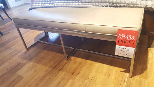 Furniture Store «Ethan Allen», reviews and photos, 640 E Golf Rd, Schaumburg, IL 60173, USA