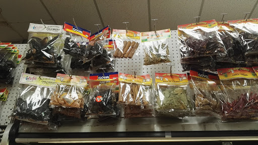 Supermarket «Trade Fair Supermarket», reviews and photos, 2220 36th Ave, Long Island City, NY 11106, USA