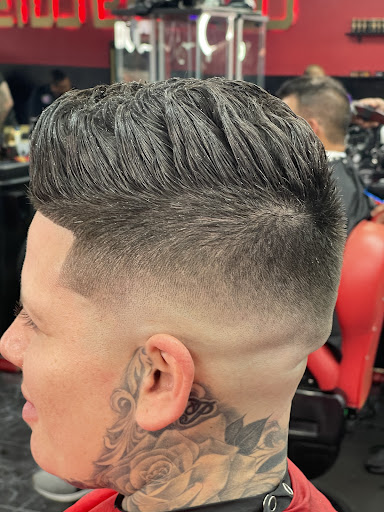 Barber Shop «Luxury Cuts 305 Barber Shop», reviews and photos, 11244 SW 137th Ave, Miami, FL 33186, USA