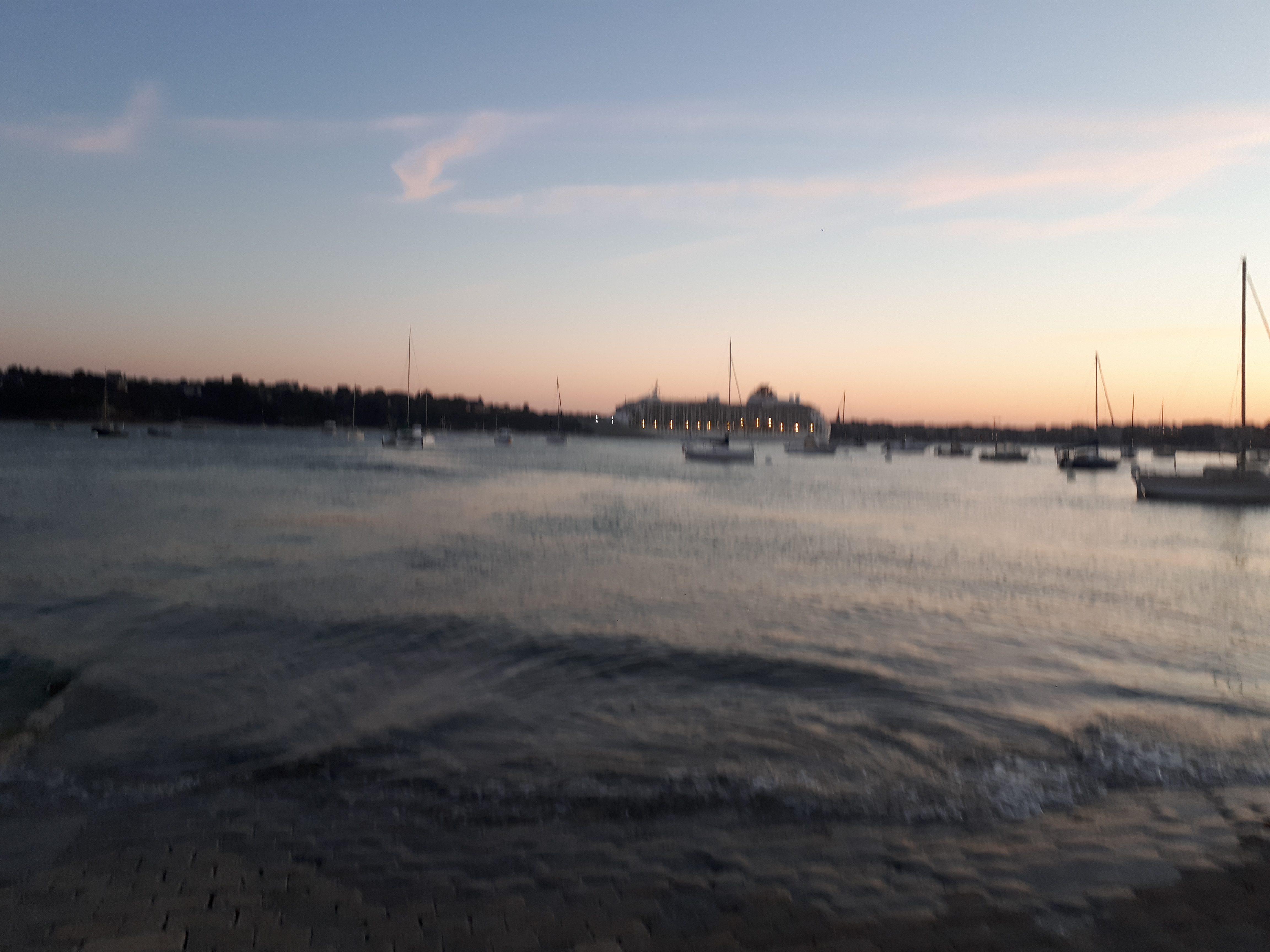 Photo n° 4 de l'avis de Catherine.v fait le 09/07/2019 à 22:02