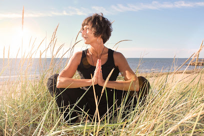 2be Yoga & Meditation & Behandling