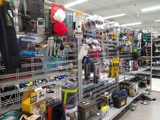 Clothing Store «Burlington Coat Factory», reviews and photos, 17500 Southcenter Pkwy, Tukwila, WA 98188, USA