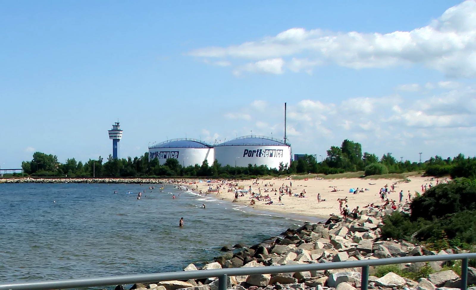 Westerplatte beach的照片 带有宽敞的海岸