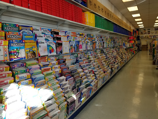 Educational Supply Store «Lakeshore Learning Store», reviews and photos, 2079 Hillside Avenue, New Hyde Park, NY 11040, USA