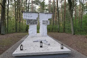 Groby Zakrzewskie, kwatera studentów image