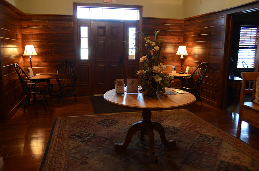 Funeral Home «Loose Funeral Homes & Crematory», reviews and photos, 200 W 53rd St, Anderson, IN 46013, USA