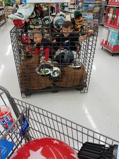 Department Store «Walmart Supercenter», reviews and photos, 555 W Genesee St, Lapeer, MI 48446, USA