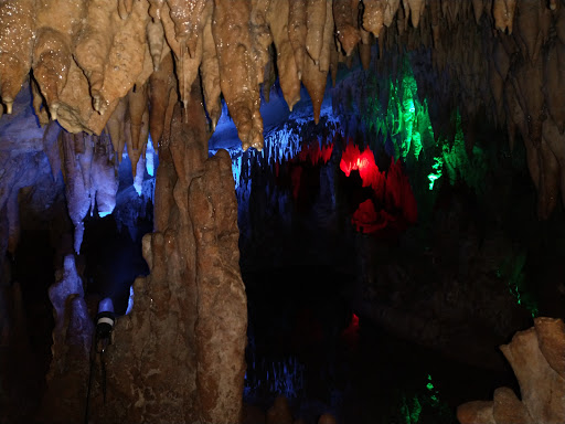 Wedding Venue «Melrose Caverns», reviews and photos, 6639 N Valley Pike, Harrisonburg, VA 22802, USA