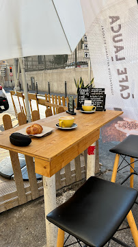 Intérieur du Restaurant servant le petit-déjeuner Café Lauca « La Boutchica » à Marseille - n°7