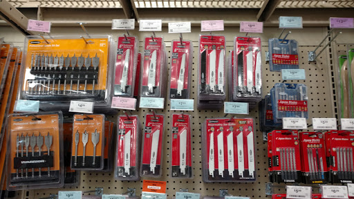 Hardware Store «Harbor Freight Tools», reviews and photos, 5710 Harrison Ave, Cincinnati, OH 45248, USA