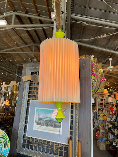 Thrift Store «Stained Market Place», reviews and photos, 2106 E 15th Ave, Tampa, FL 33605, USA