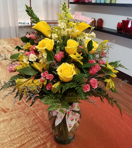 Florist «Victorian Garden florist», reviews and photos, 8543 W Boynton Beach Blvd, Boynton Beach, FL 33472, USA